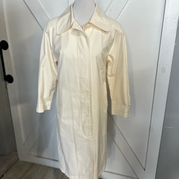 London Fog cream trench coat - Picture 6 of 13